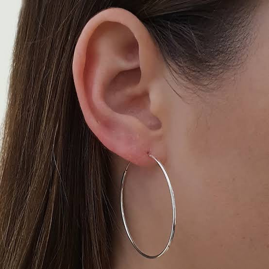 Silver Hoop Earrings - Medium – Wallis Designs